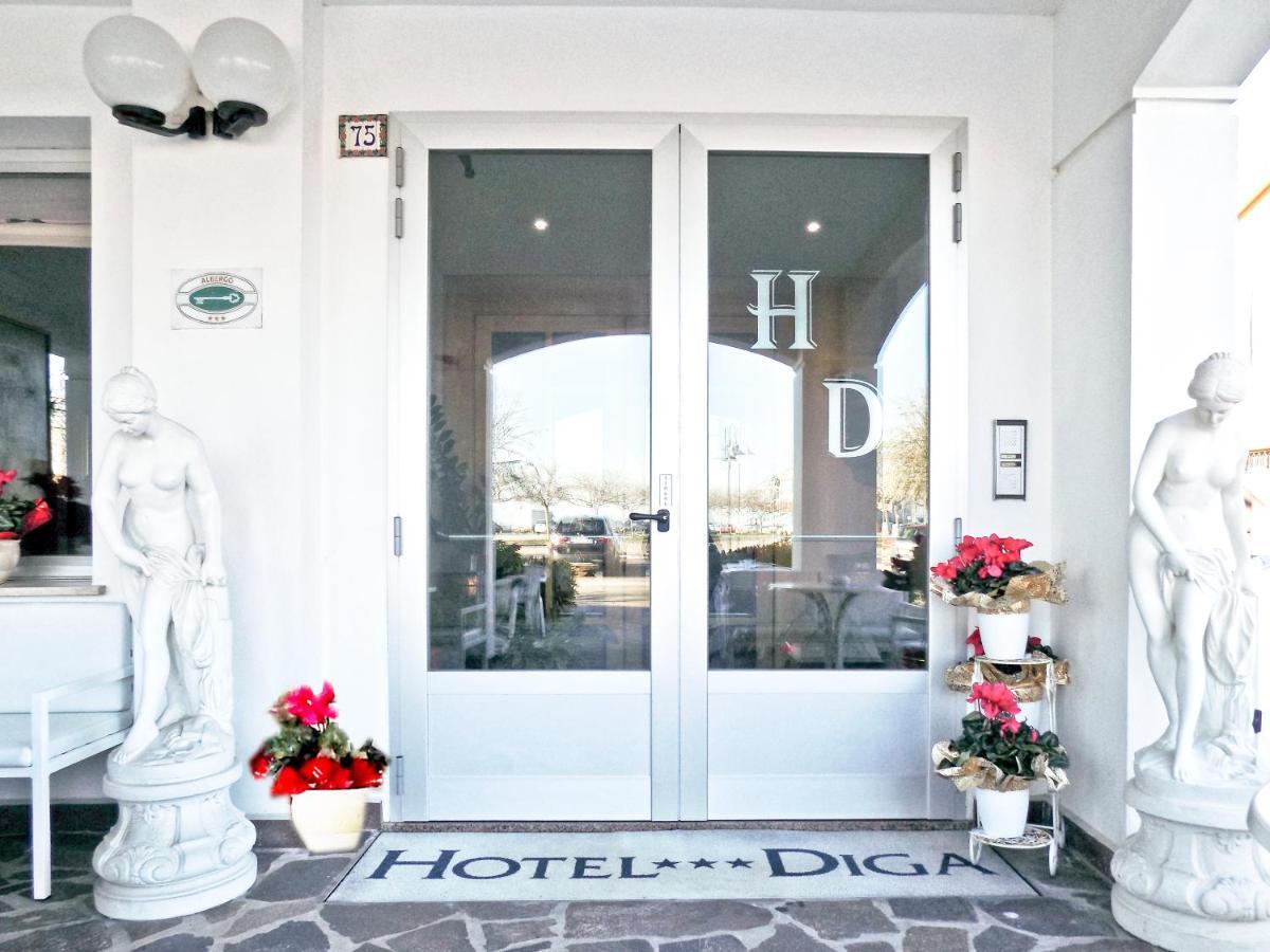 Hotel Diga มารินา ดิ ราเวนนา ภายนอก รูปภาพ